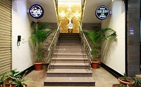 Hotel Galaxy Inn !! 5 Min From Nemcare Hospital !!